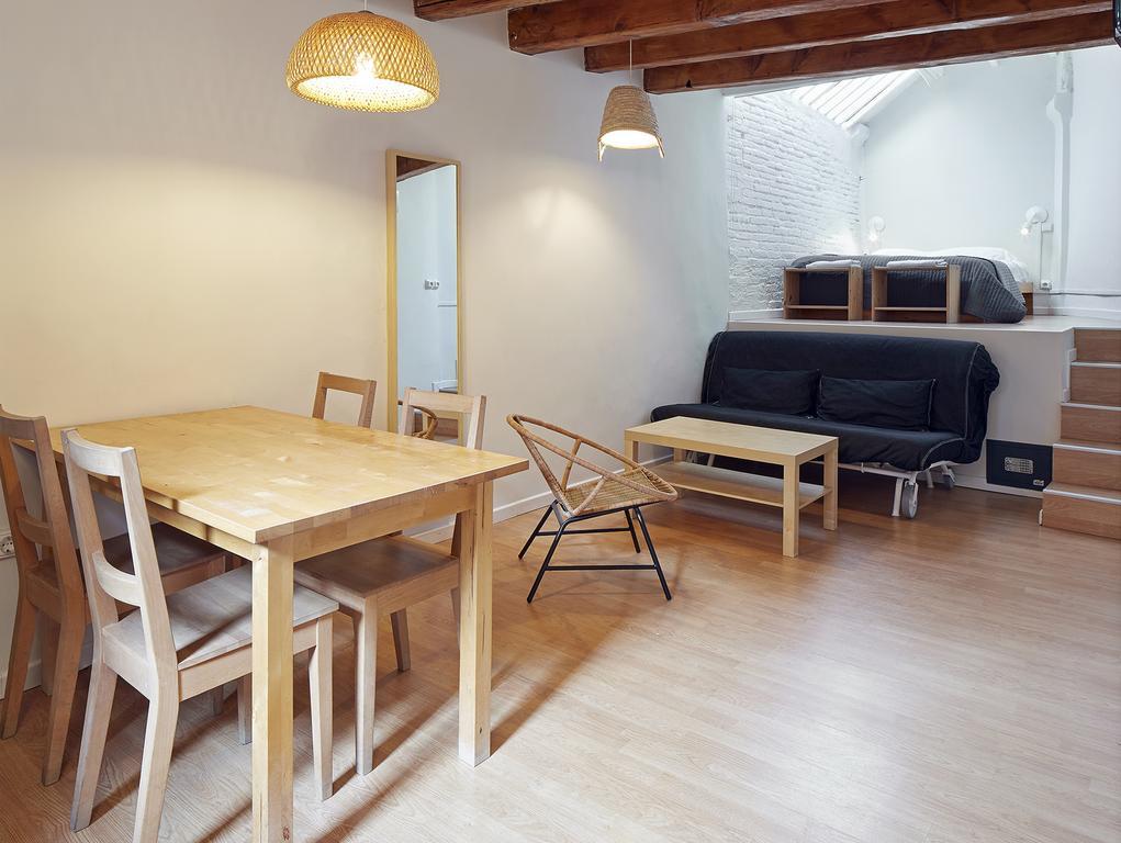 Barcelona Mercaders Apartments Екстер'єр фото