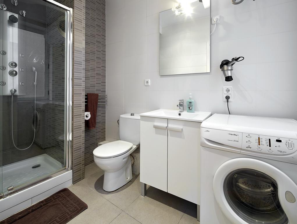 Barcelona Mercaders Apartments Екстер'єр фото